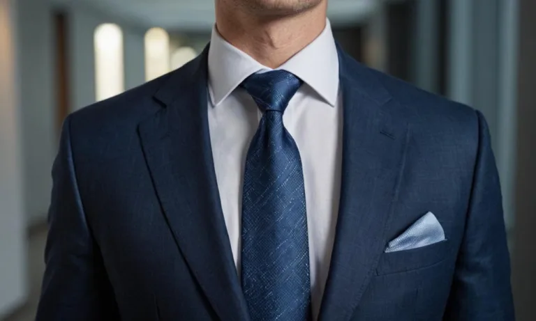 Jaká kravata k modrému obleku